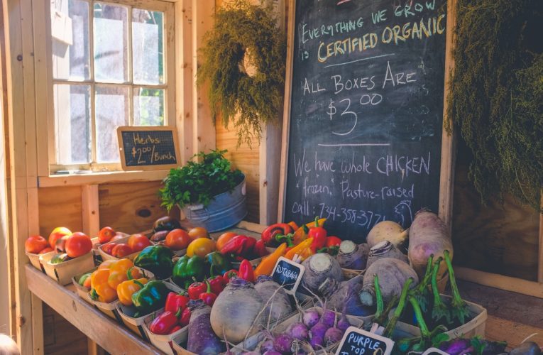 Nutrition and Mental Health: Avoid Foods that Cause Anxiety in Gainesville