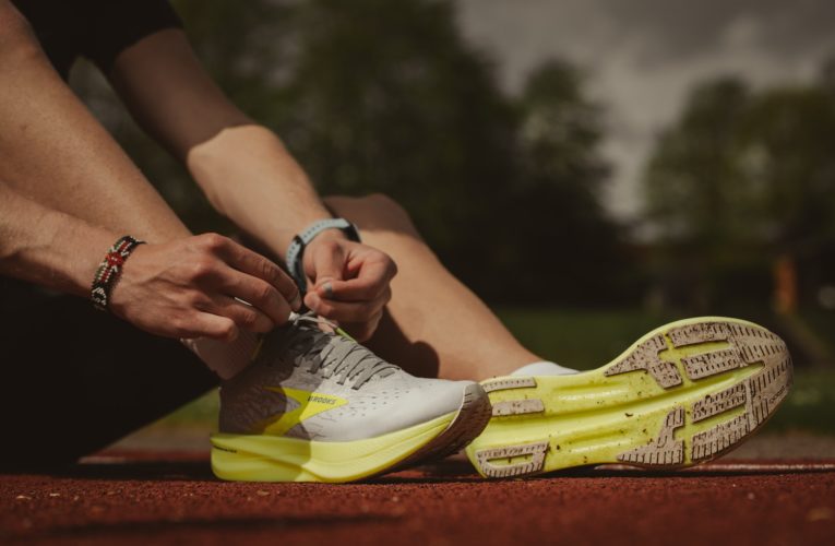 Gainesville: Reduce Pain from Muscle Strain or Injury Faster with Curewave Laser